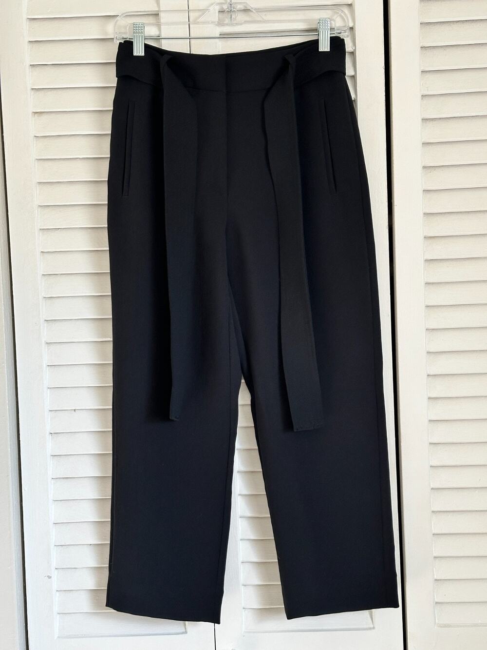 Aritzia Wilfred Tie-Front Crepe Pants 4 Black High Waisted Tapered Crop Slacks